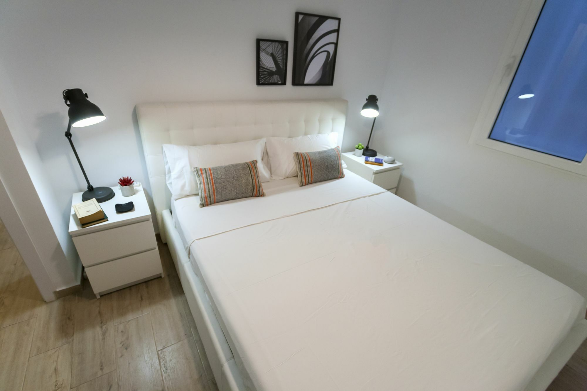 Dobo Rooms Ronda De Segovia Madrid Dış mekan fotoğraf